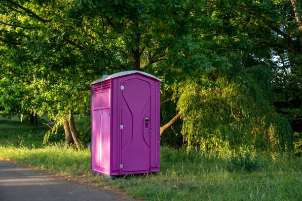 Best Porta potty delivery and setup  in West Union, OH